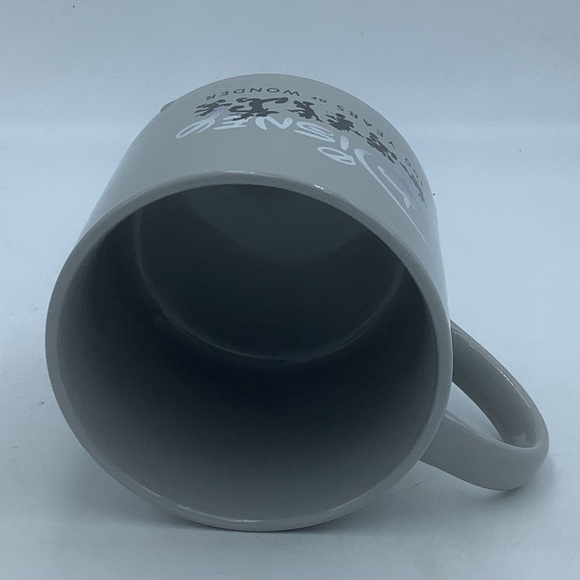 Disney Zak! 100 Years of Wonder Mickey and Minnie Mouse Collectible Mug - Picture 6 of 7